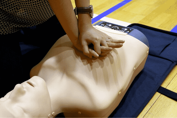 Read more about the article How to Properly Clean and Disinfect CPR Manikins