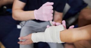 Read more about the article Hemorrhage Control: Exploring the Latest Hemostatic Agents and Bandages