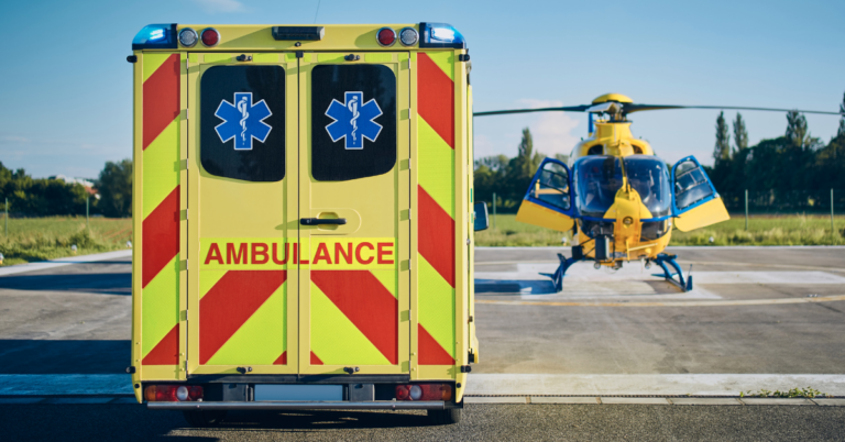 Read more about the article Air Ambulance vs. Ground EMS: How Equipment Can Differ in Emergency Transport